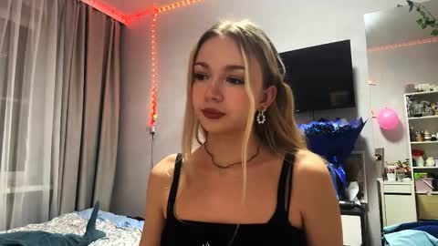 Milana online show from 19, 2, 2026