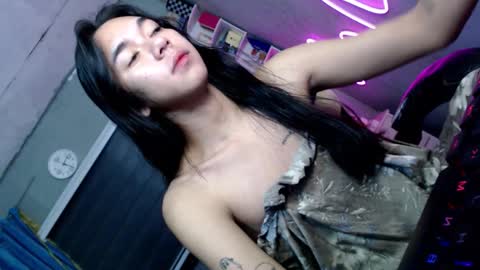 Mia online show from 28, 11, 2025