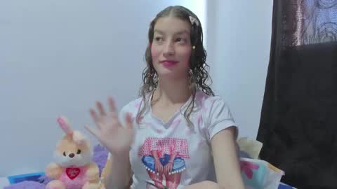 Snapshot of miavolkova_ chatting on 9, 9, 2025 Chloe online show from 9, 9, 2025