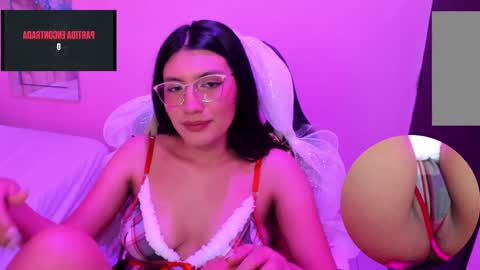 Snapshot of miavoss_ chatting on 28, 12, 2024 mia online show from 28, 12, 2024