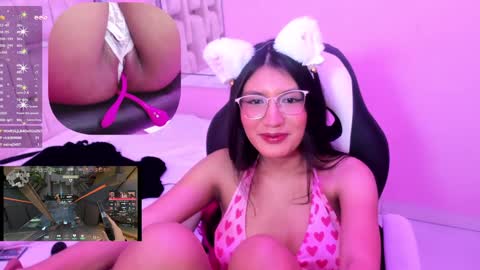 Snapshot of miavoss_ chatting on 1, 2, 2025 mia online show from 1, 2, 2025