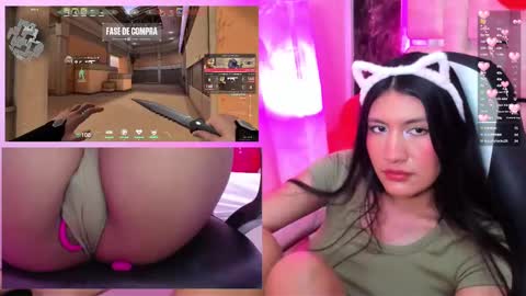Snapshot of miavoss_ chatting on 19, 2, 2025 mia online show from 19, 2, 2025