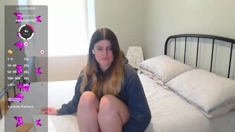 Mia  online show from 19, 2, 2025