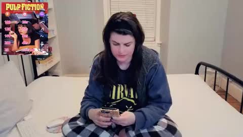 Mia  online show from 12, 4, 2026