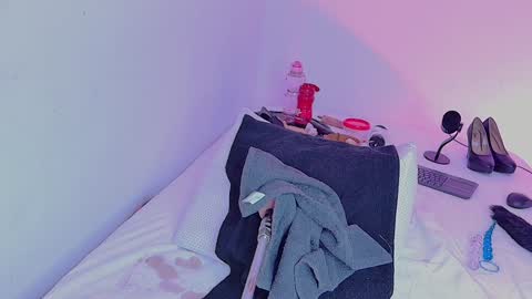 LINAY And VALENTINA - INSTAGRAM LINAY MVP online show from 21, 1, 2025