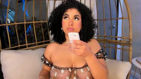 Snapshot of miawoderfull chatting on 21, 2, 2025 Mia online show from 21, 2, 2025