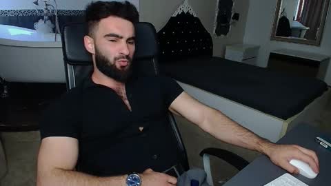 MicahLane online show from 25, 5, 2026