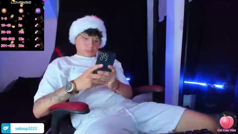 Snapshot of michael_kendall0 chatting on 11, 12, 2024 michael independent model online show from 11, 12, 2024