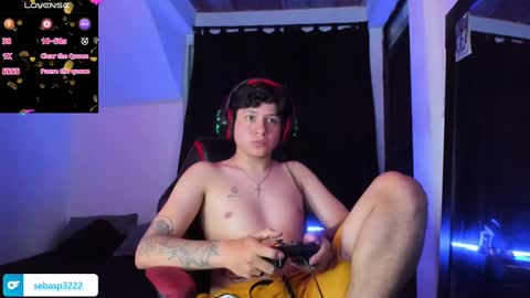 Snapshot of michael_kendall0 chatting on 25, 12, 2024 michael independent model online show from 25, 12, 2024