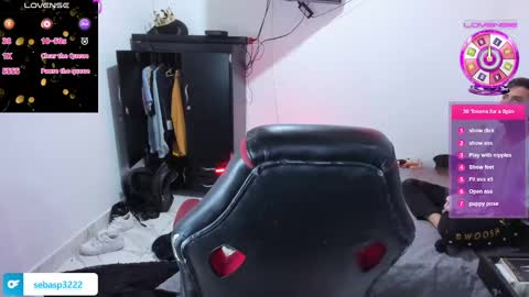 Snapshot of michael_kendall0 chatting on 15, 2, 2025 michael independent model online show from 15, 2, 2025