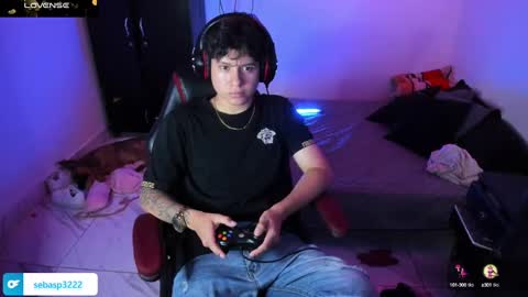 Snapshot of michael_kendall0 chatting on 26, 2, 2025 michael independent model online show from 26, 2, 2025