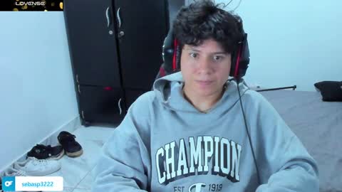 Snapshot of michael_kendall0 chatting on 6, 3, 2025 michael independent model online show from 6, 3, 2025