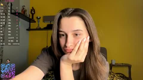 Snapshot of michael_pors chatting on 7, 6, 2026 Emily online show from 7, 6, 2026