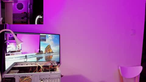 Snapshot of michael_wolfborn chatting on 6, 12, 2024 Michael online show from 6, 12, 2024