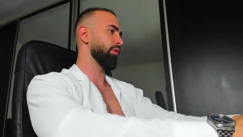 MichaelEvansx online show from 5, 3, 2025