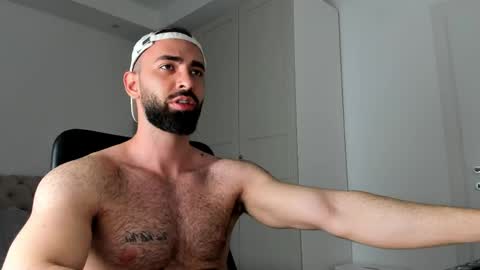 Snapshot of michaelevansx chatting on 28, 3, 2026 MichaelEvansx online show from 28, 3, 2026