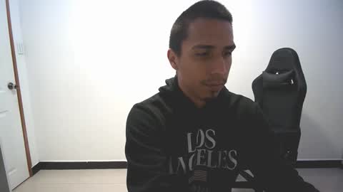 Snapshot of michaelhotbbc chatting on 24, 9, 2025 Michael online show from 24, 9, 2025