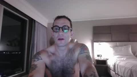 michaelwortsman online show from 25, 4, 2026