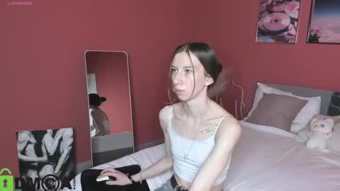 michele_mack online show from 9, 9, 2025