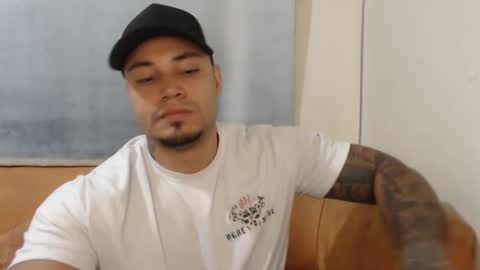 michelle_allen0104 online show from 8, 1, 2025