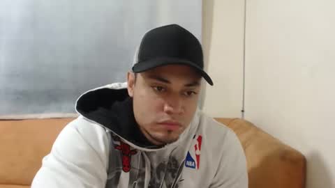 michelle_allen0104 online show from 22, 1, 2025