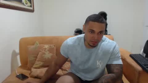 michelle_allen0104 online show from 5, 3, 2025