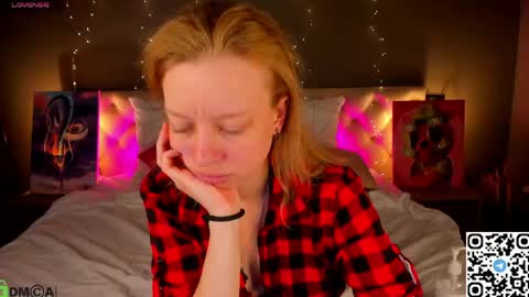 michelle_blond online show from 19, 5, 2026
