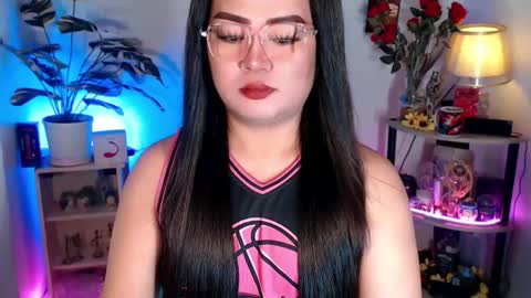 Michelle online show from 28, 9, 2025