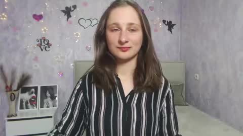 Snapshot of michellee11 chatting on 11, 3, 2025 Michel online show from 11, 3, 2025