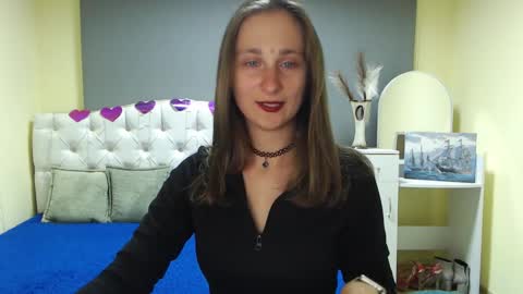 Snapshot of michellee11 chatting on 25, 9, 2025 Michel online show from 25, 9, 2025