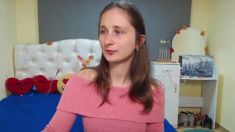 Snapshot of michellee11 chatting on 24, 11, 2025 Michel online show from 24, 11, 2025