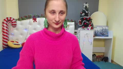 Snapshot of michellee11 chatting on 18, 12, 2025 Michel online show from 18, 12, 2025