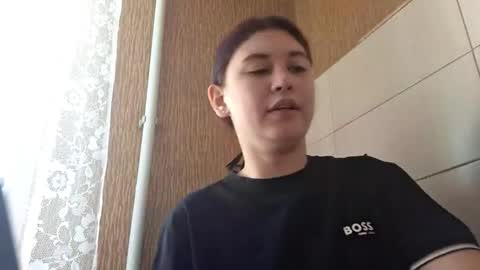 Snapshot of michellepoll chatting on 2, 3, 2026 Leila online show from 2, 3, 2026