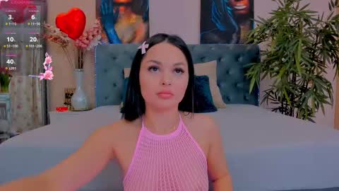 Snapshot of michellereys chatting on 7, 3, 2025 michellereys online show from 7, 3, 2025