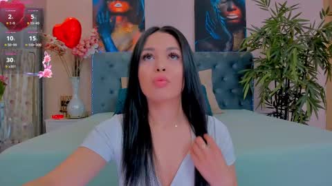 Snapshot of michellereys chatting on 10, 3, 2025 michellereys online show from 10, 3, 2025