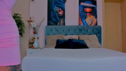 Snapshot of michellereys chatting on 8, 9, 2025 michellereys online show from 8, 9, 2025