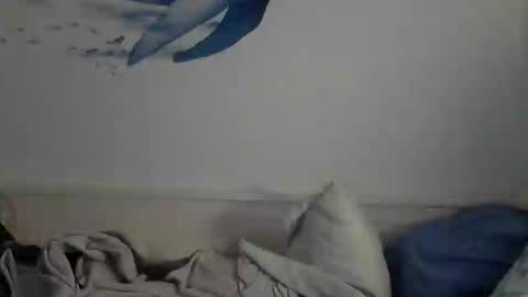 Snapshot of midhir chatting on 1, 2, 2025 kike online show from 1, 2, 2025