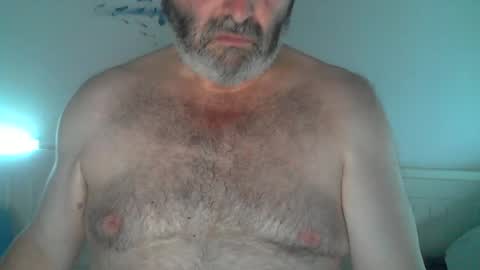 Snapshot of midhir chatting on 11, 7, 2026 kike online show from 11, 7, 2026