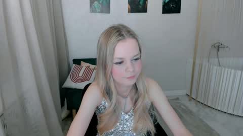 midnighteaura online show from 31, 5, 2026
