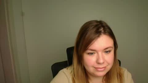 Mariana online show from 24, 10, 2025