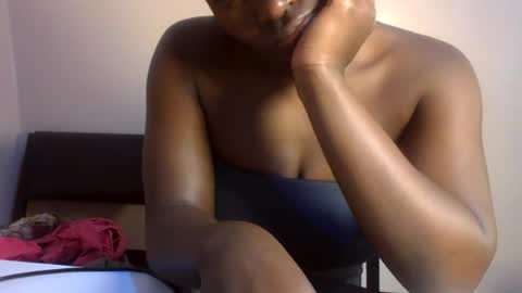 midnightt_curves online show from 1, 7, 2026