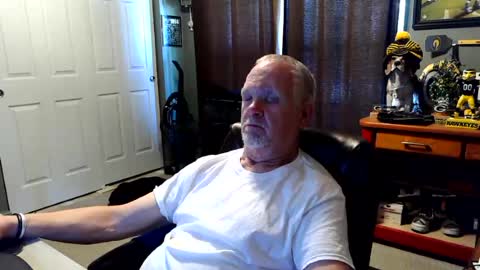 Snapshot of midwestdad09 chatting on 30, 6, 2026 midwestdad09 online show from 30, 6, 2026