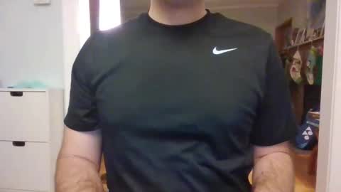 Snapshot of midwestdad2026 chatting on 7, 1, 2026 midwestdad2026 online show from 7, 1, 2026