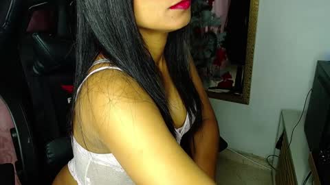 mielsquirt online show from 9, 12, 2024