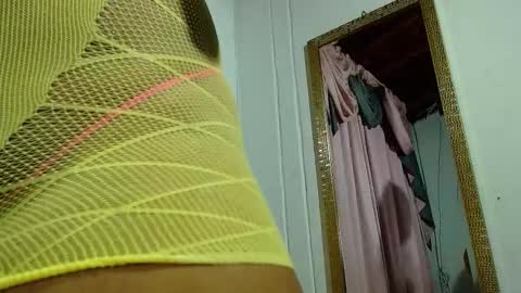 mielsquirt online show from 9, 10, 2025