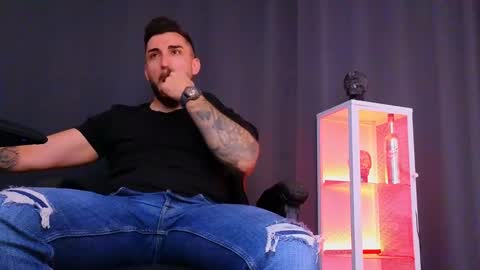 MightyAaron online show from 31, 1, 2025