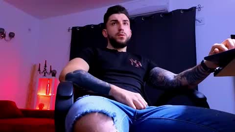 MightyAaron online show from 2, 2, 2026