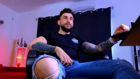 MightyAaron online show from 1, 6, 2026