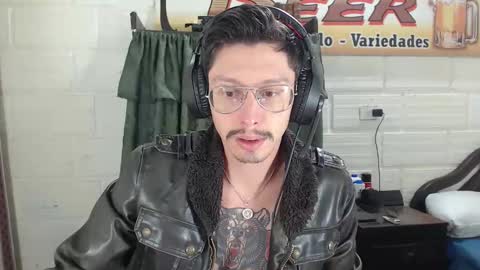 Snapshot of miguel__98 chatting on 17, 4, 2026 Miguel Independent Model online show from 17, 4, 2026