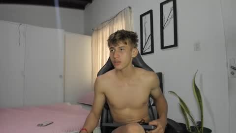 Miguel Hernandez online show from 16, 1, 2025